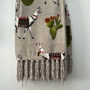 Super Soft Throw Blanket